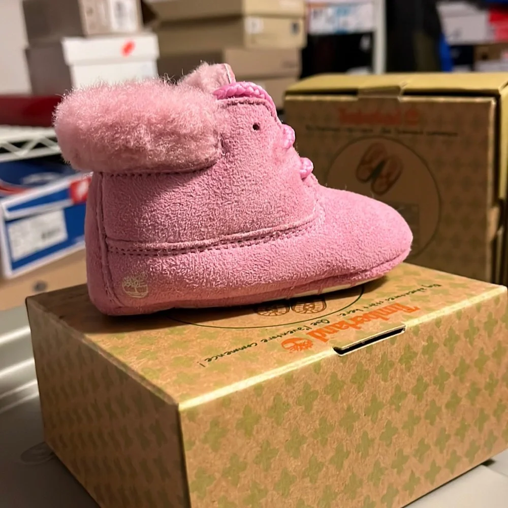 Timberland Infant Shearling Crib Booties Shoes Boots Baby 6-9 Month Girls Size 2